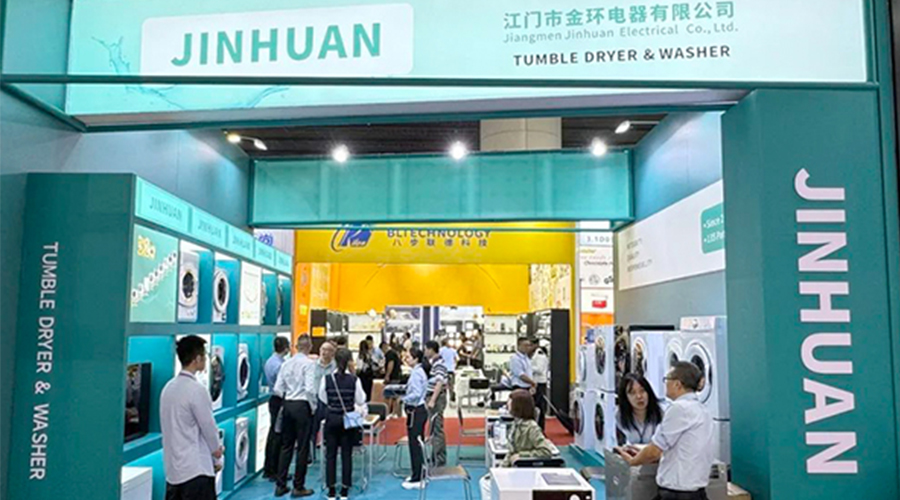 廣交會(huì )第一天！金環(huán)電器吸引世界各地客戶(hù)駐足參觀(guān)交流