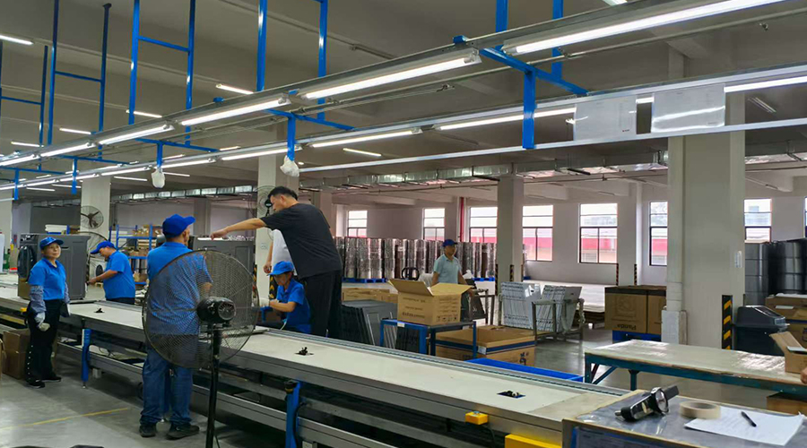 巴西客戶(hù)到訪(fǎng)金環(huán)電器，洽談熱泵烘干機后續訂單